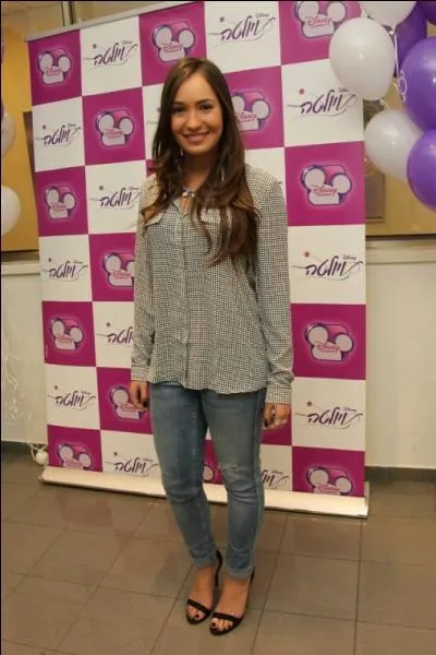 Qui est cette fille ?