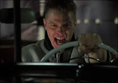 Comment s'appelle le méchant principal d'une trilogie connu de science-fiction/comédie bien qu'il n'apparaisse pas dans le troisième volet et que son ancêtre prenne sa place en tant qu'ennemi ? Quel est le nom de la trilogie en question ?