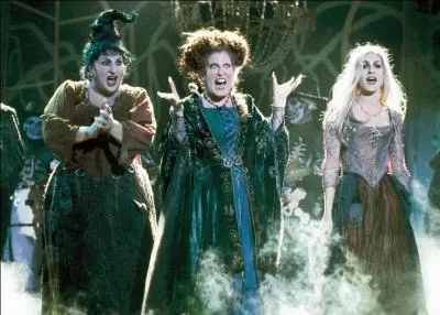 Quels sont les prénoms des trois sorcières plus connues sous le nom des soeurs Sanderson, sorcières aspirant la vie des enfants à l'aide d'une potion pour prendre leurs jeunesses ? Dans quel film Disney sont-elles ?