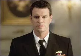 Comment s'appelle-t-il ?