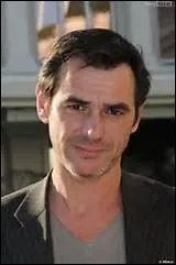 Quel est le grade de Patrick au commissariat ?