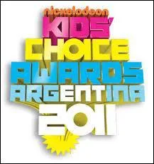En quelle ann&eacute;e Martina Stoessel a-t-elle remport&eacute; une r&eacute;compense aux "Kid's Choice Awards Argentina" ?