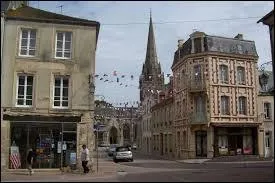 Nous partons visiter la ville bas-normande de Carentan. Nous nous rendons dans le département ...
