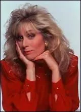 Qui joue le rôle d'Angela ?