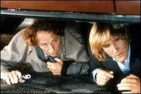 Qui a réalisé "Les Fugitifs", film de 1986 où l'on retrouve le duo Richard-Depardieu ?