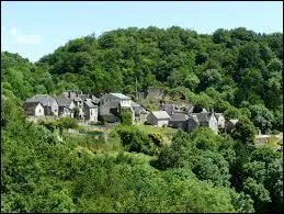 Nous partons en Corrèze, à Gimel-les-Cascades. Nous nous rendons en région ...
