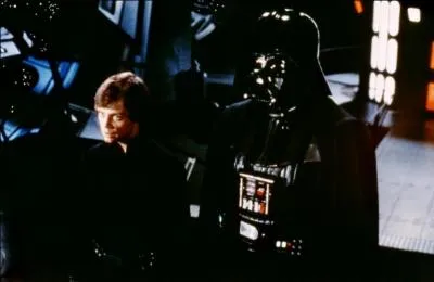 Dans "Le Retour du Jedi" (1983), combien d'acteurs incarnent Dark Vador ?