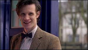 Dans le dernier épisode de la saison 6, avec qui le Docteur se marie-t-il ?