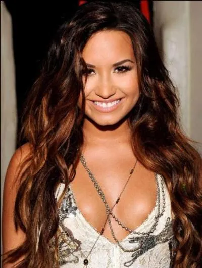 Qui est cette chanteuse ?