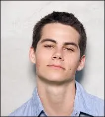 De qui est amoureux Stiles ?