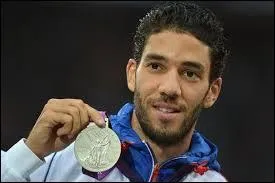 Ils auraient pu en obtenir 24 si Mahiedine Mekhissi n'avait pas été disqualifié au 3000 mètres steeple. Qu'avait-il fait ?