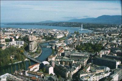Genève est la ville Suisse la plus peuplée.