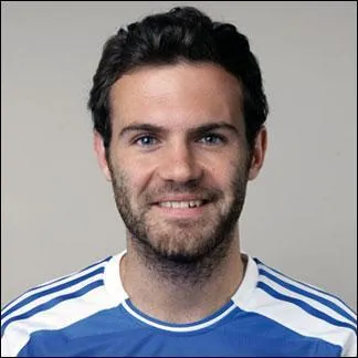 Juan Mata est un joueur de Manchester United. Il a été transféré de Chelsea à Man.Utd pour 44, 9 millions d'euros. Où a-t-il joué pendant sa carrière ?