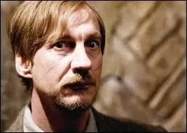 Qui l'a transformé en la créature qu'il est maintenant ?