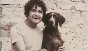 Né le 9 juillet 1934, on se souvient de son Tord Boyaux, son zizi, ses jolies colonies de vacances ...