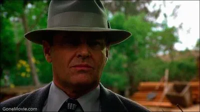 Né le 22 avril 1937, connu pour avoir incarné des personnages névrosés, dans Chinatown, Vol au-dessus d'un nid de coucou, Shining, quel est cet acteur ?