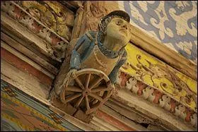 Je suis indispensable à l'embattage.