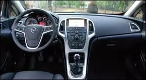 De quelle marque de voitures s'agit-il sur la photo ci-contre ?