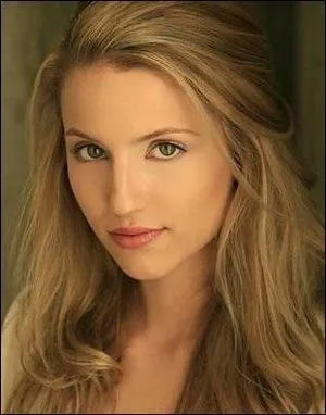 Dans la saison 2, Quinn Fabray veut ...