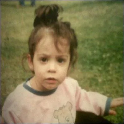 Est-ce Martina enfant ?