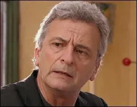 Quelle est la profession de Monsieur Courtois ?