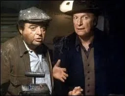 Quelle est l'obsession d'André (à droite) ?