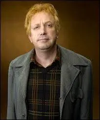 Quel véhicule moldu Arthur Weasley a-t-il fait voler ?