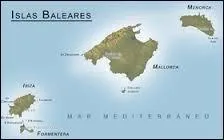 Les îles Baléares sont une possession espagnole.