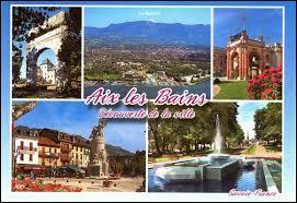 Je vous envoie une carte postale de mes vacances à Aix-les-Bains. Je me trouvais en région ...