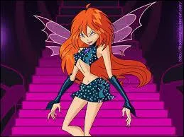 Sur cette photo, Bloom est :