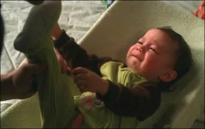 Comment devait s'appeler son frère jumeau ?