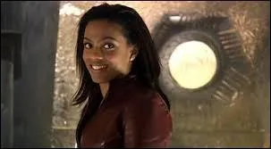 Combien de temps Marthe Jones reste-t-elle en compagnie du Docteur ?