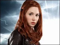 Combien de temps Amy Pond reste-t-elle avec le Docteur ?