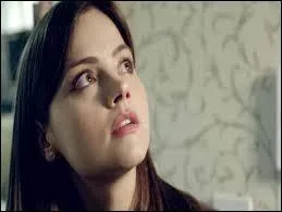 Combien de temps Clara reste-t-elle ?