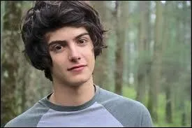 Comment s'appelle Marco en vrai ?