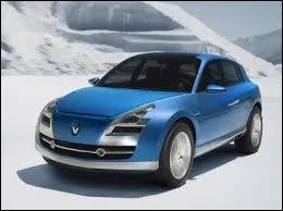 Quel est le nom de ce concpet-car Renault vu en 2005 ?