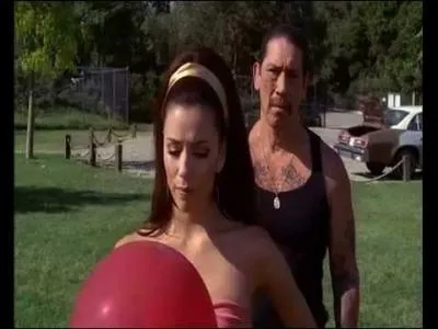 Que fait cet homme ?