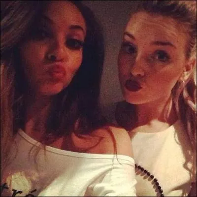 Avec qui cohabitait-elle avant ?