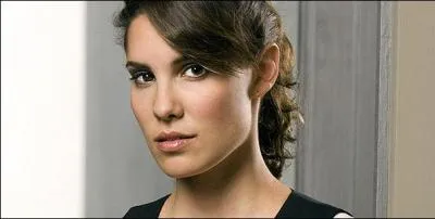 Comment s'appelle cette actrice ?