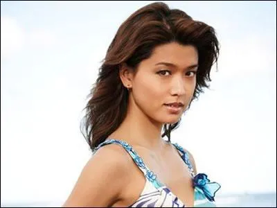 Comment s'appelle cette actrice ?