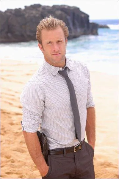 Comment s'appelle cet acteur ?