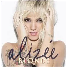 Qui chante "Blonde" ?