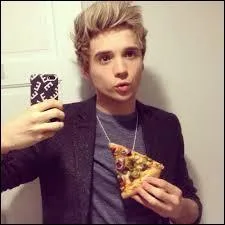 De quel pays vient son père ?