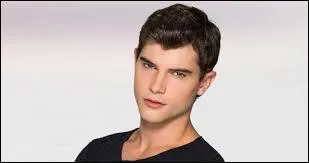 Qui est amoureuse de Diego ?