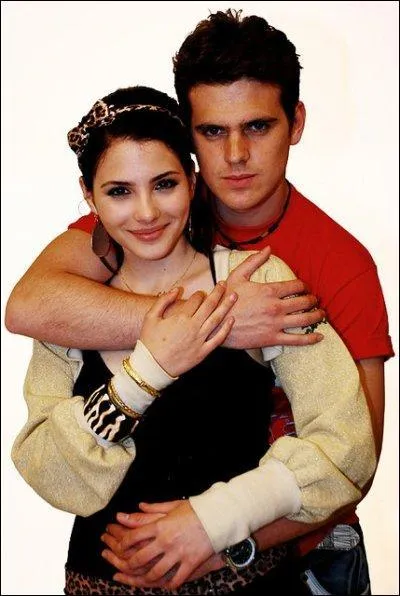 Qui sont les personnages figurant sur cette photo ?