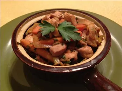 Enfin un peu de viande même si elle est accompagnée de légumes. C'est la :