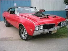 Quelle est cette Oldsmobile ?