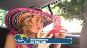 Comment s'appelle la petite amie de Tom ?