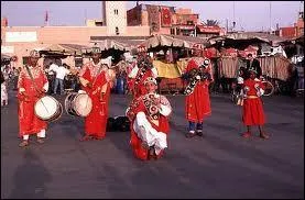 Quel genre de musiciens admirez-vous sur la place Jemaa el Fna ?