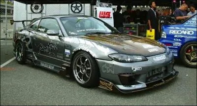 Quelle est cette voiture ?